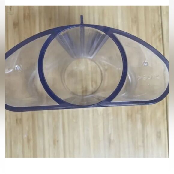 Hamilton Beach Food Processor Model 70580 FP20 Replacement Part Pusher & Sleeve - Picture 6 of 12